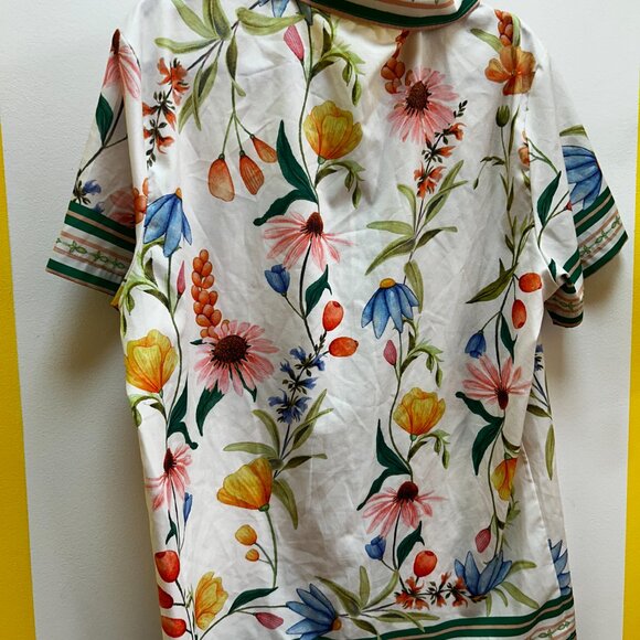 Men's Green & Floral Button-Up Size Medium - Picture 3 of 3